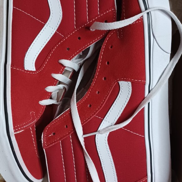 Vans Sk8-Hi red 9.5 - Picture 1 of 3